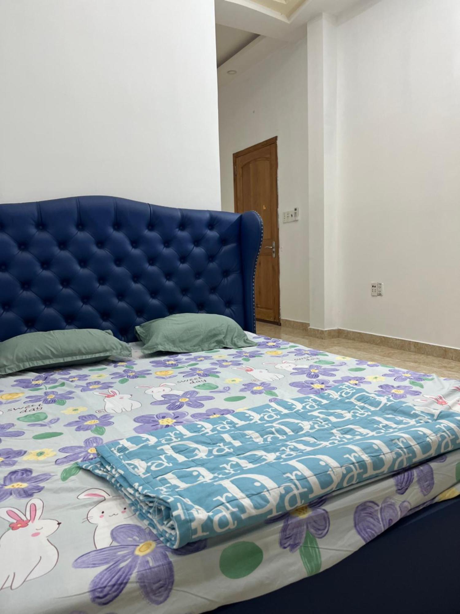Guest house Nha Tro Minh Quang 86 Ho Chi Minh City